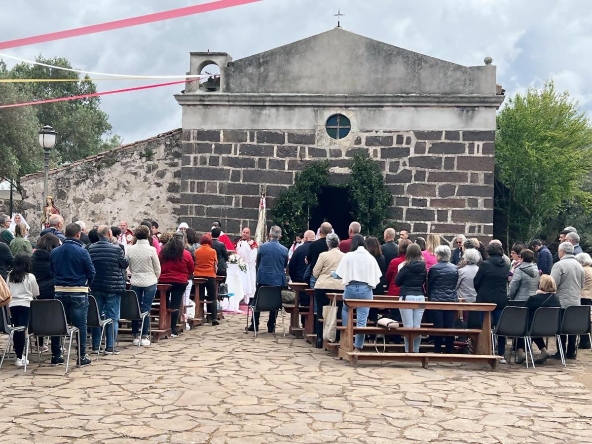 Muristene Pozzo Santa Cristina Paulilatino Bagian luar foto